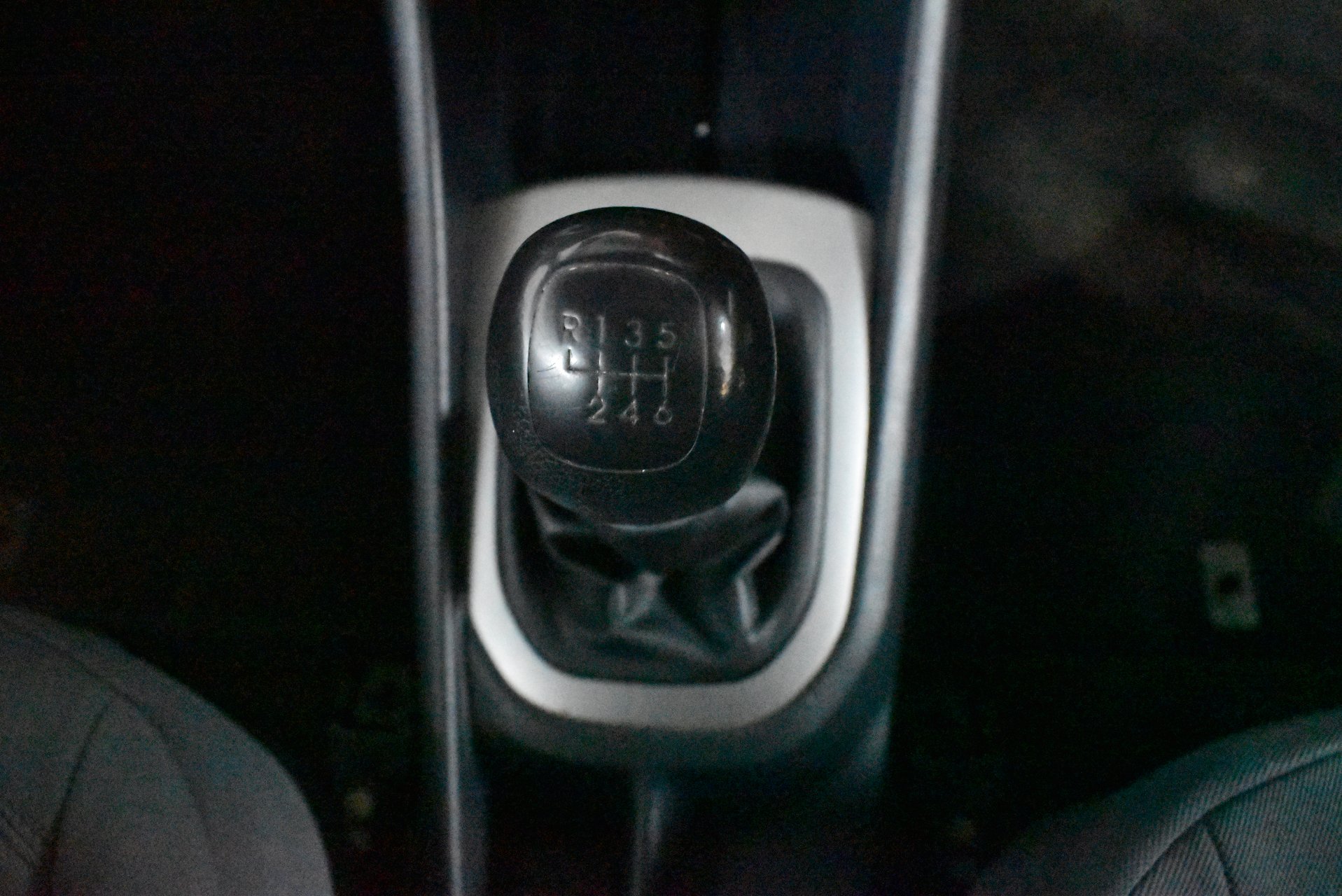 2014 Kia Rio S — photo 22
