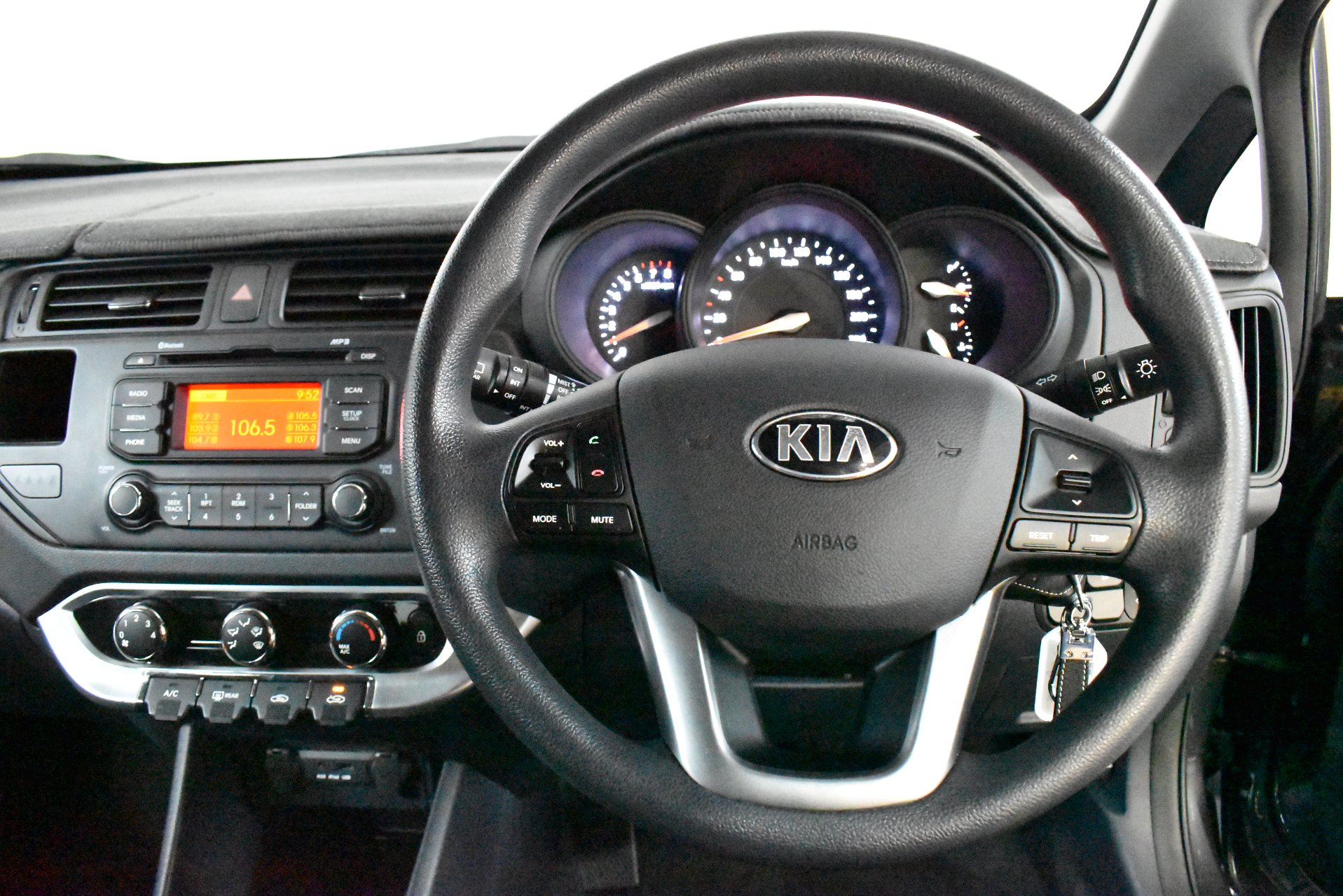 2014 Kia Rio S — photo 5