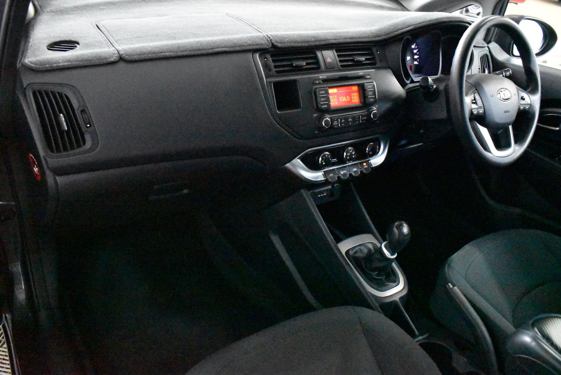 2014 Kia Rio S — photo 6