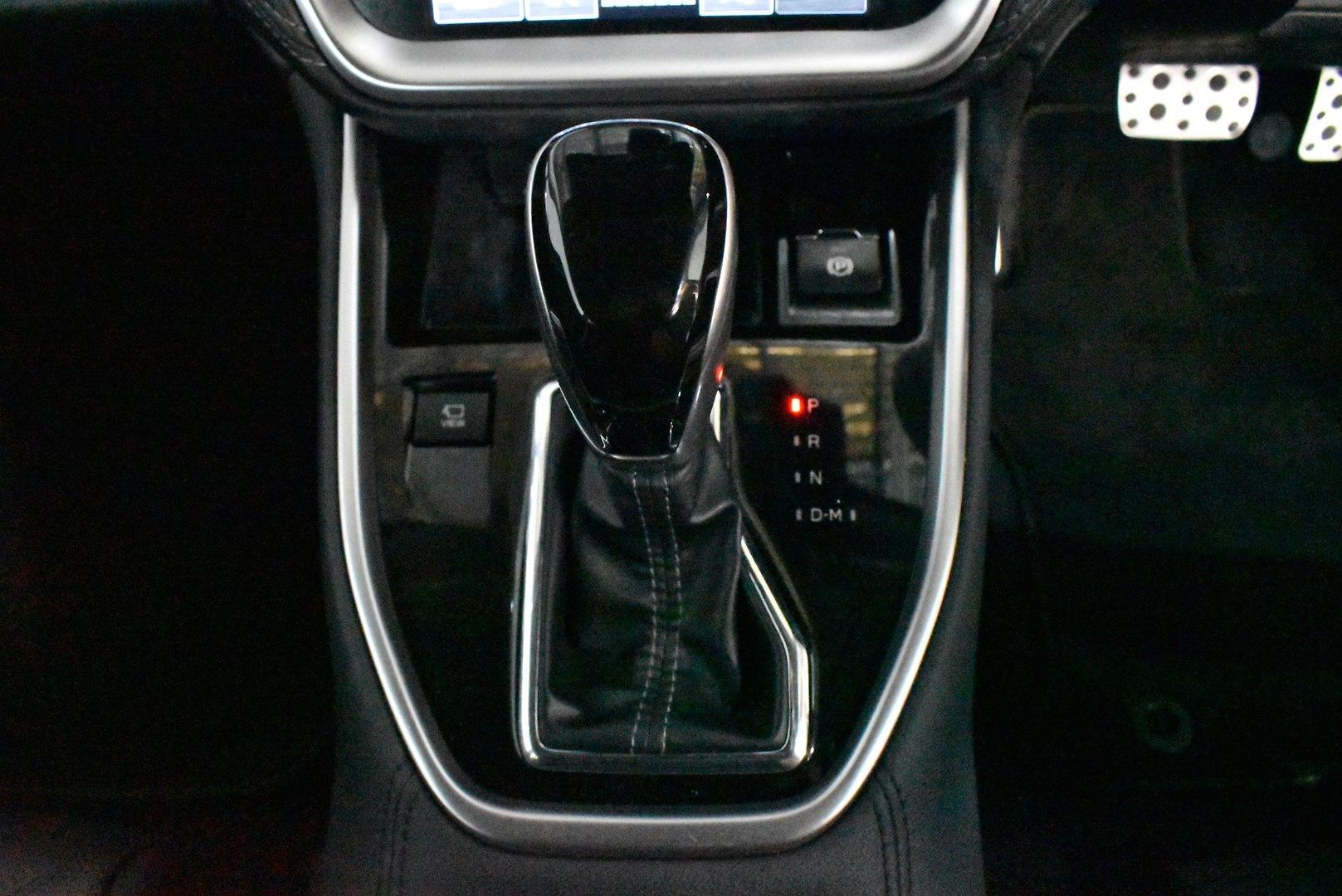 2023 Subaru Outback AWD Touring — photo 20 of 26