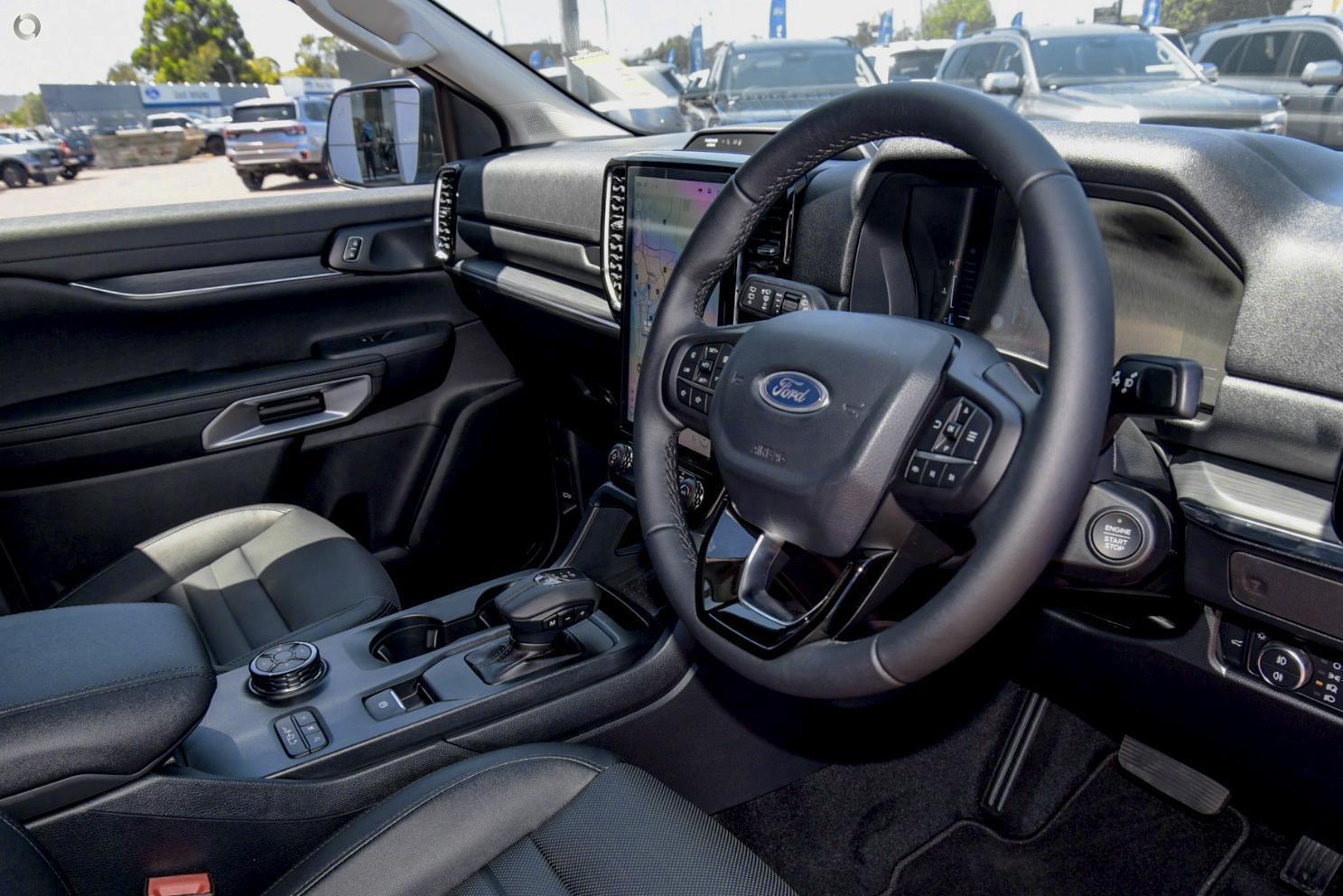 2026 Ford Everest Sport — photo 11