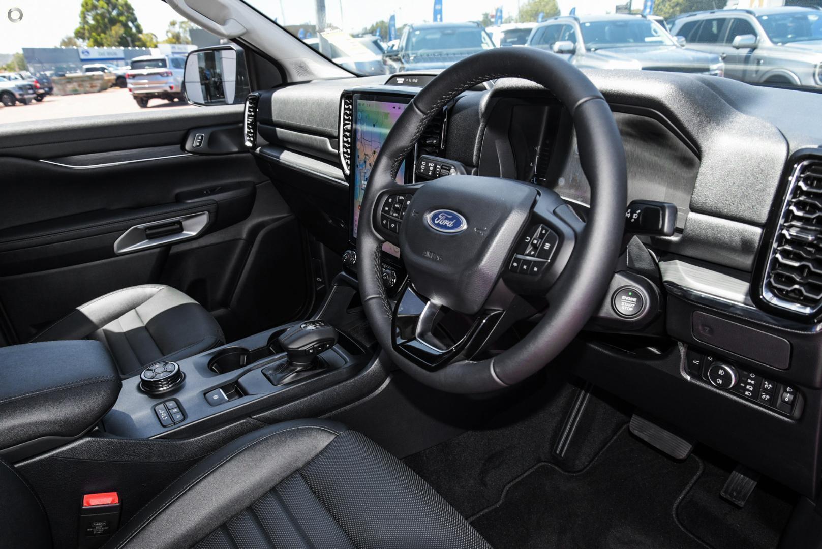 2026 Ford Everest Sport — photo 13