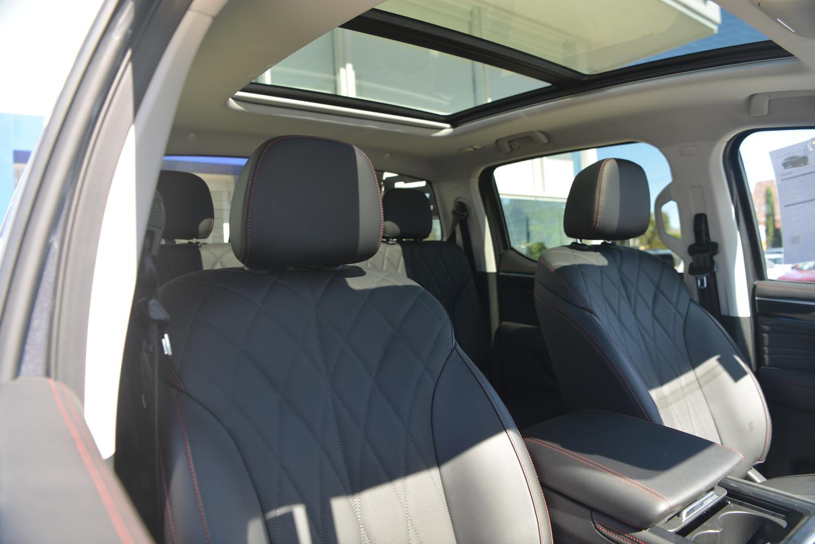 2025 Foton Tunland V9S — photo 10