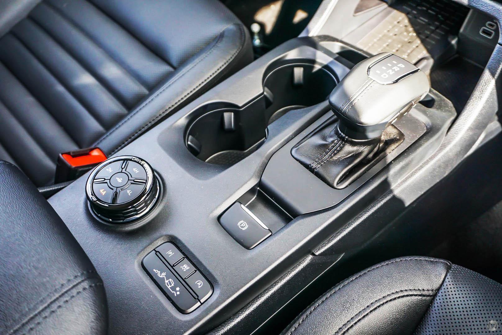 2026 Ford Everest Sport — photo 5