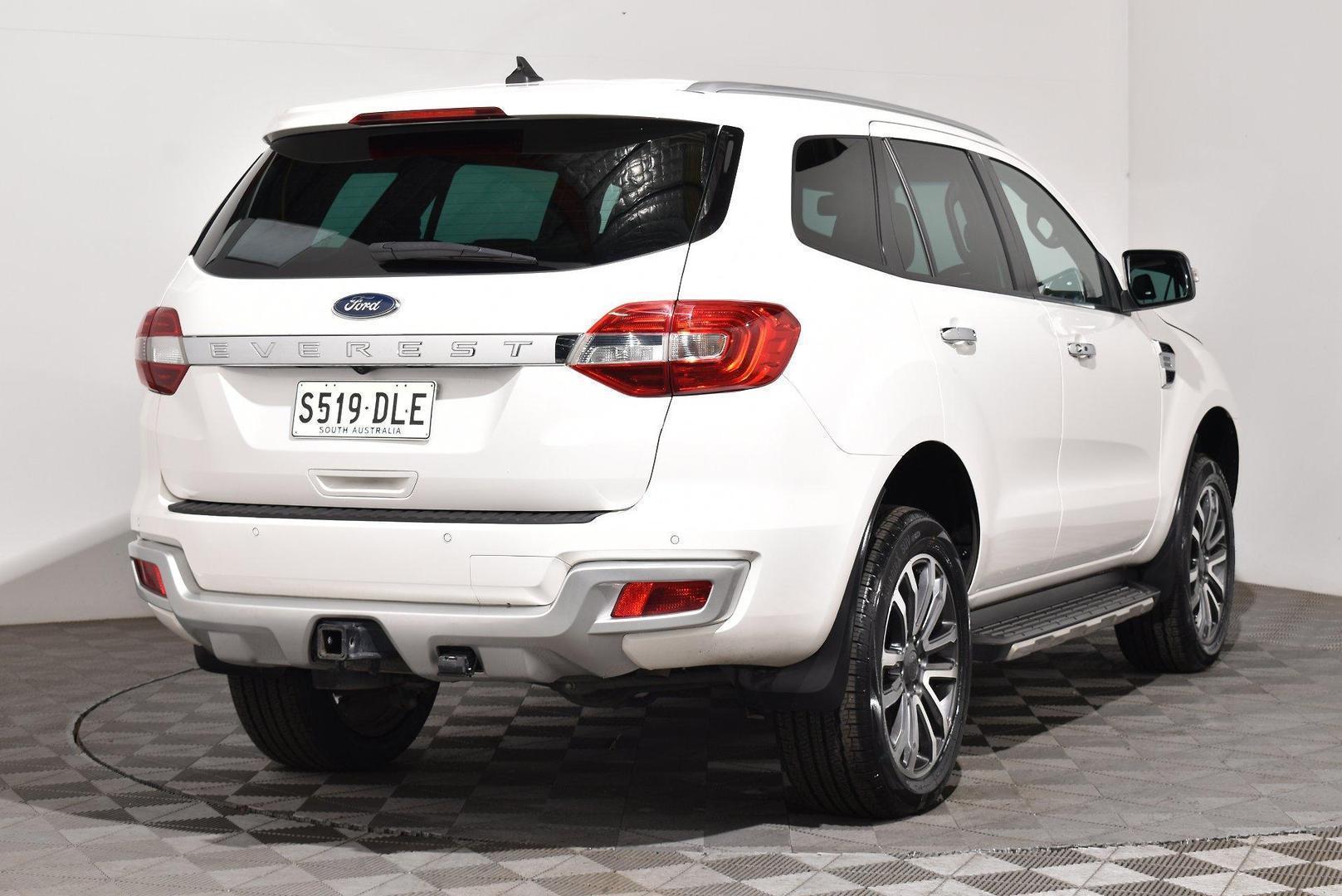 2022 Ford Everest Titanium — photo 13