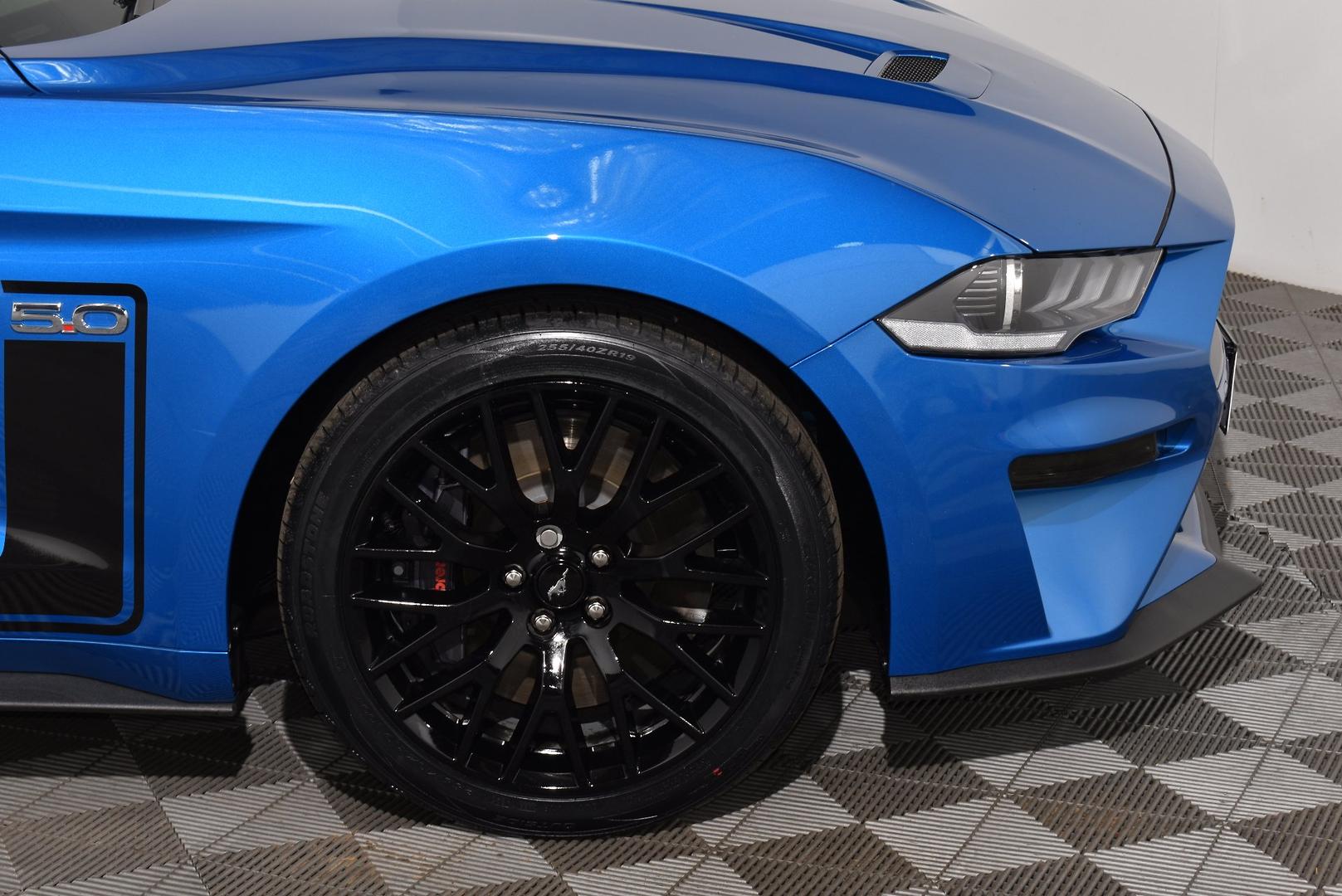2020 Ford Mustang GT — photo 18