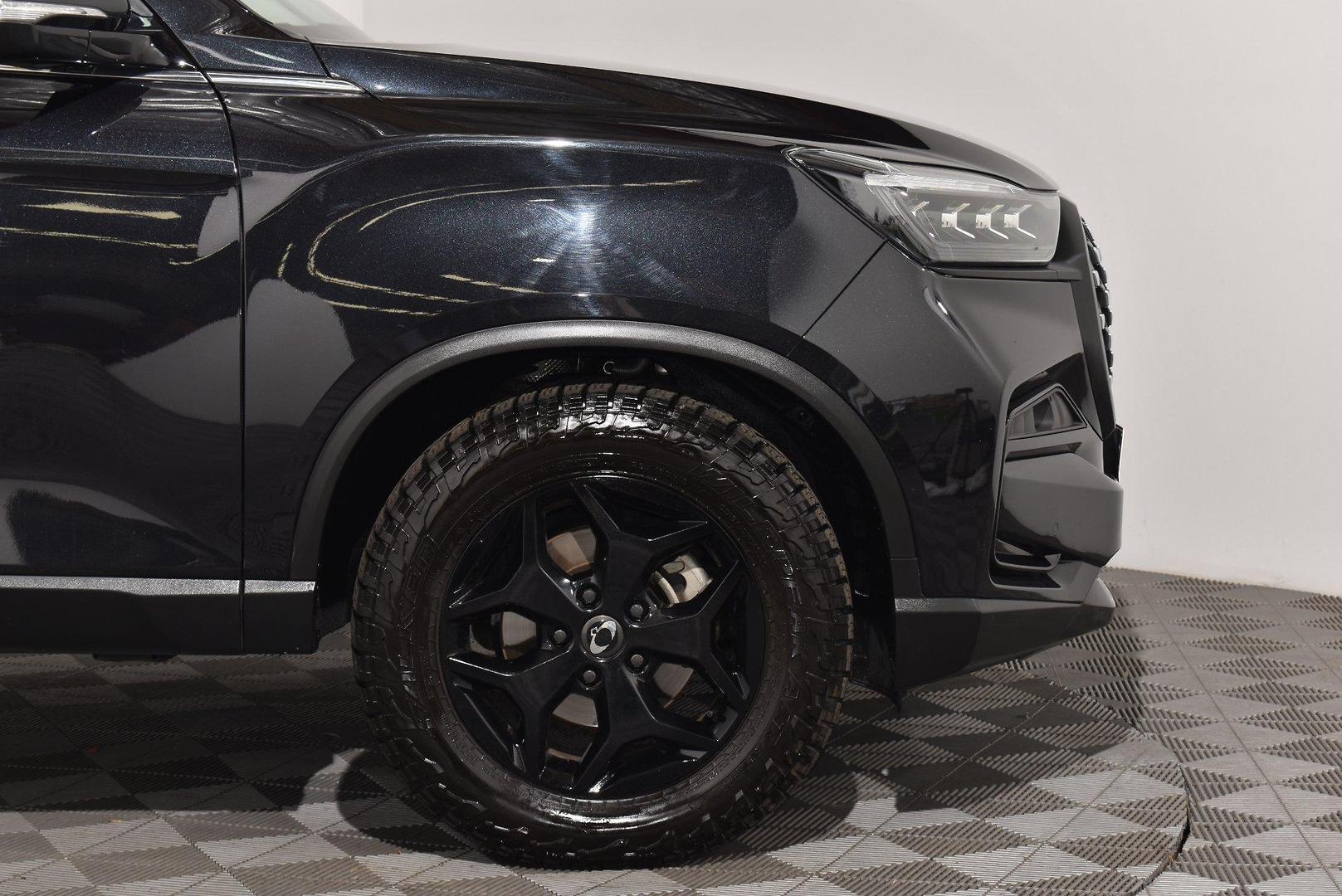2022 SsangYong Rexton ELX — photo 18
