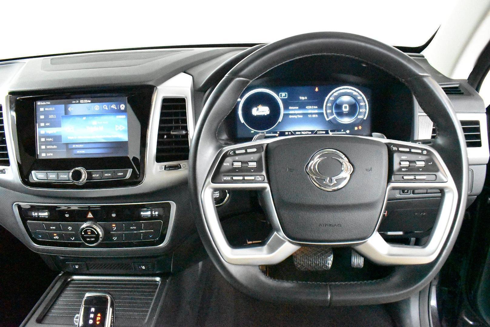 2022 SsangYong Rexton ELX — photo 5