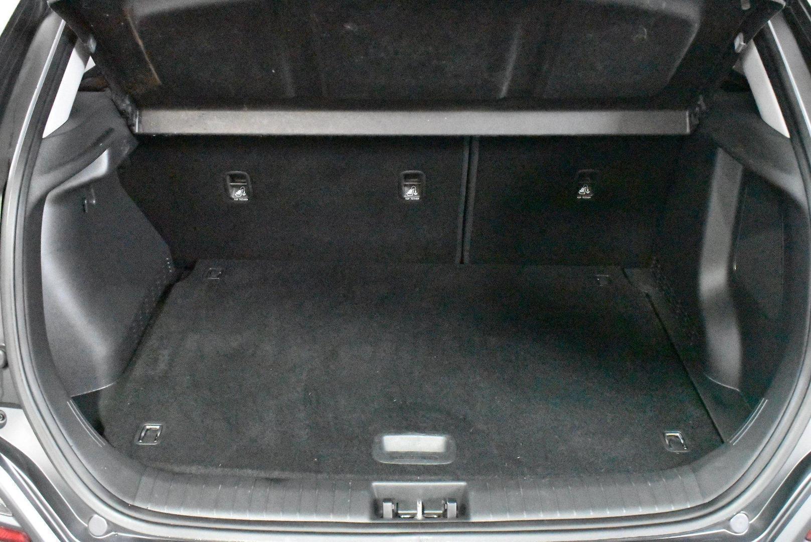 2020 Hyundai Kona Elite — photo 16