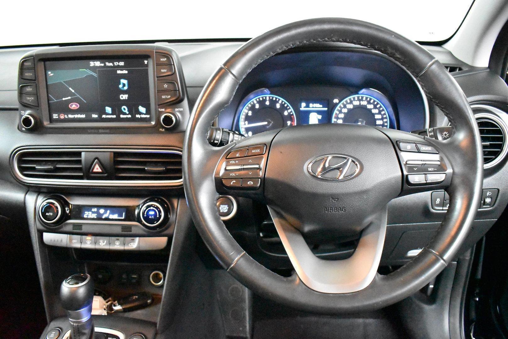 2020 Hyundai Kona Elite — photo 5