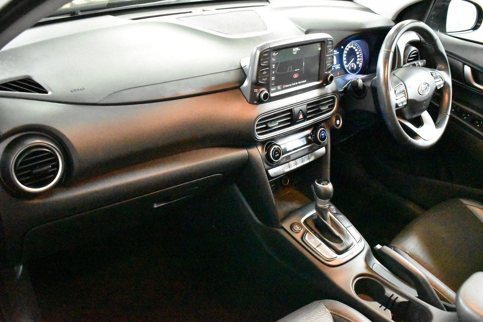 2020 Hyundai Kona Elite — photo 6