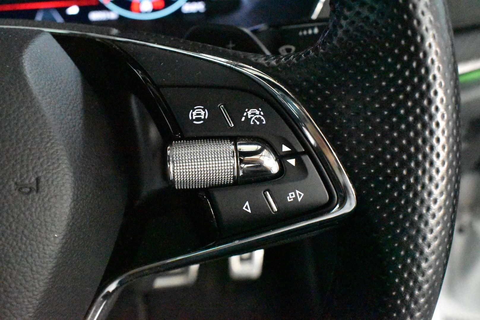 2021 SKODA Octavia RS — photo 21