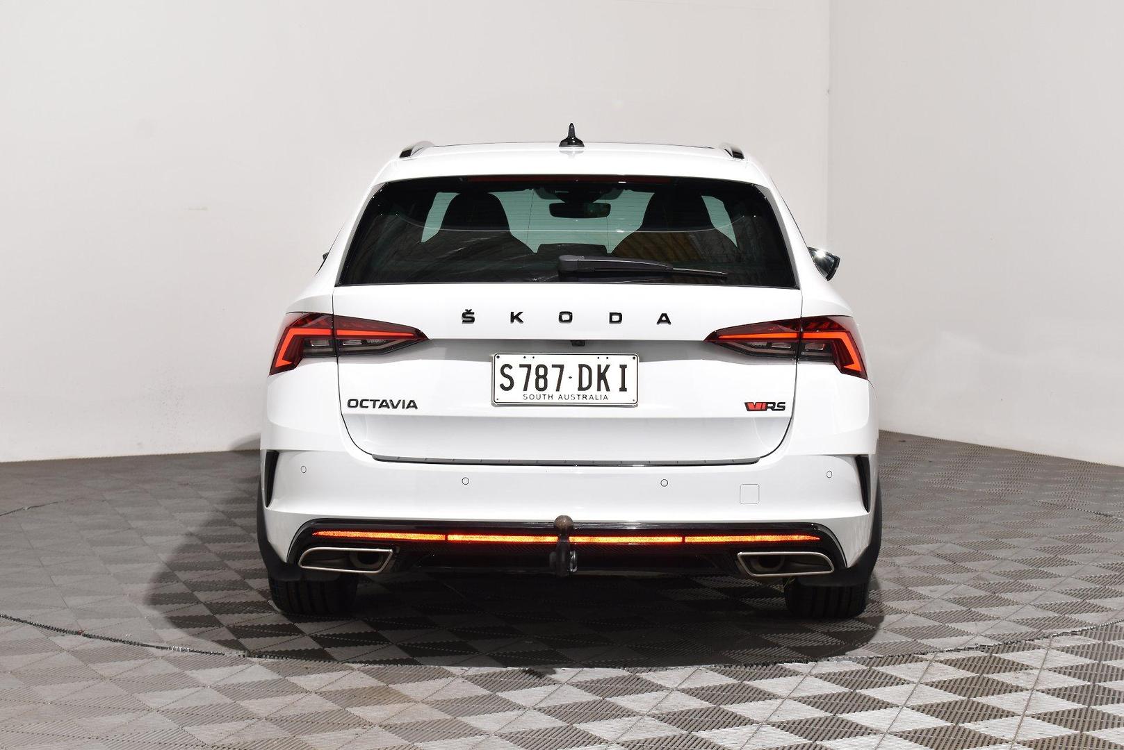 2021 SKODA Octavia RS — photo 4