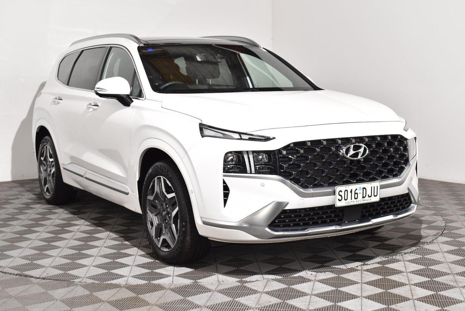 2023 Hyundai Santa Fe Hybrid Highlander — photo 1