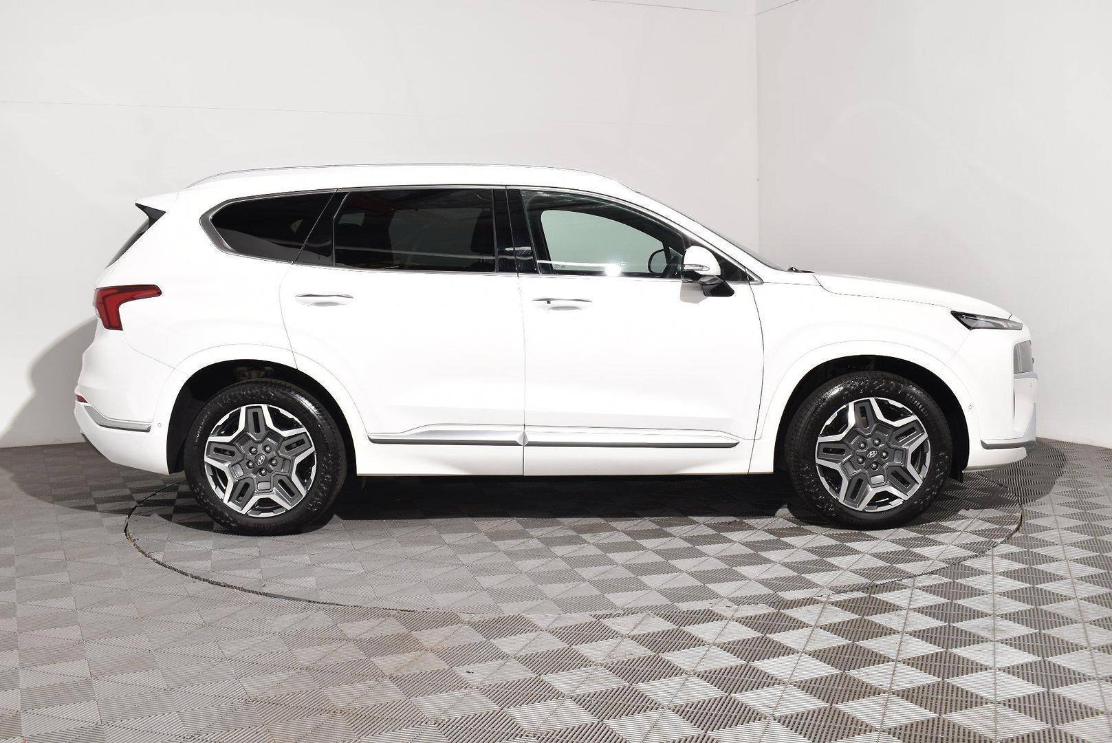2023 Hyundai Santa Fe Hybrid Highlander — photo 11
