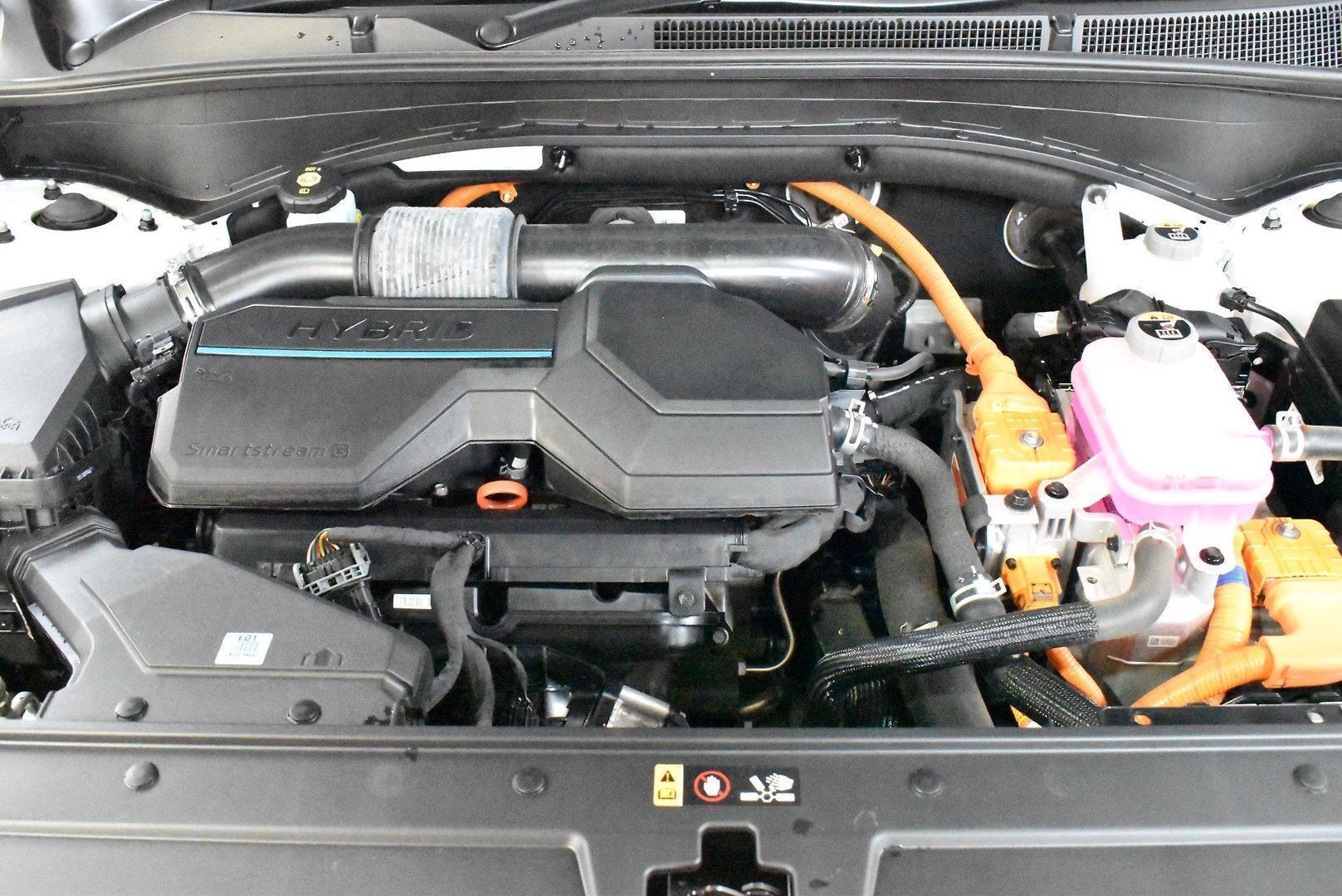 2023 Hyundai Santa Fe Hybrid Highlander — photo 18