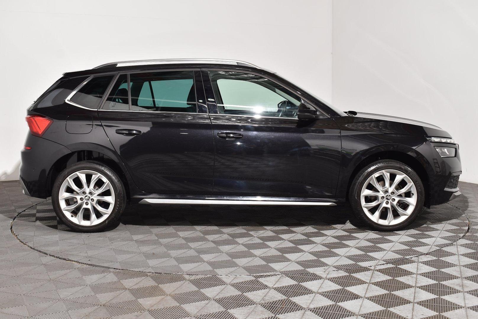 2020 SKODA Kamiq 110TSI Limited Edition — photo 9