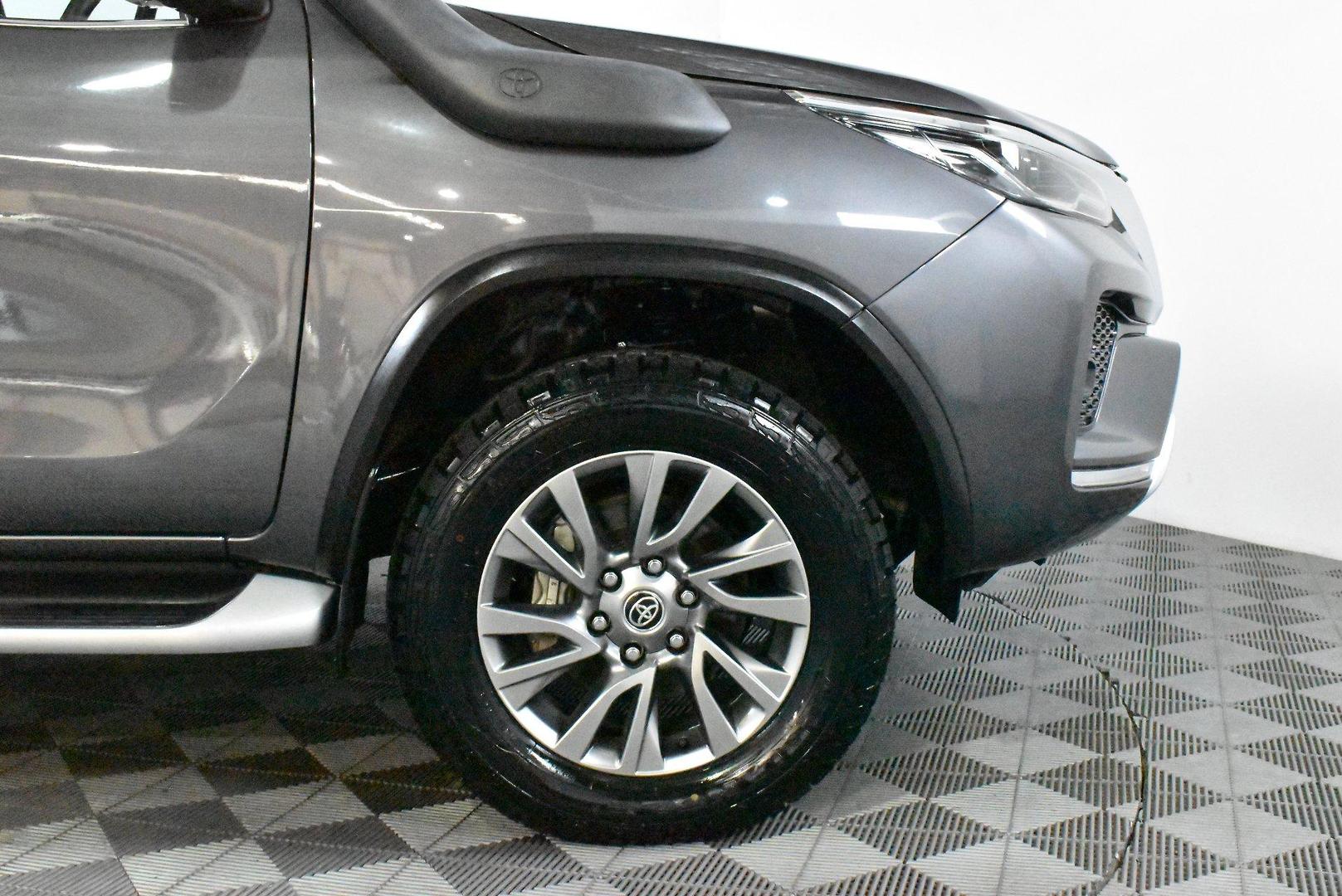 2022 Toyota Fortuner Crusade — photo 17