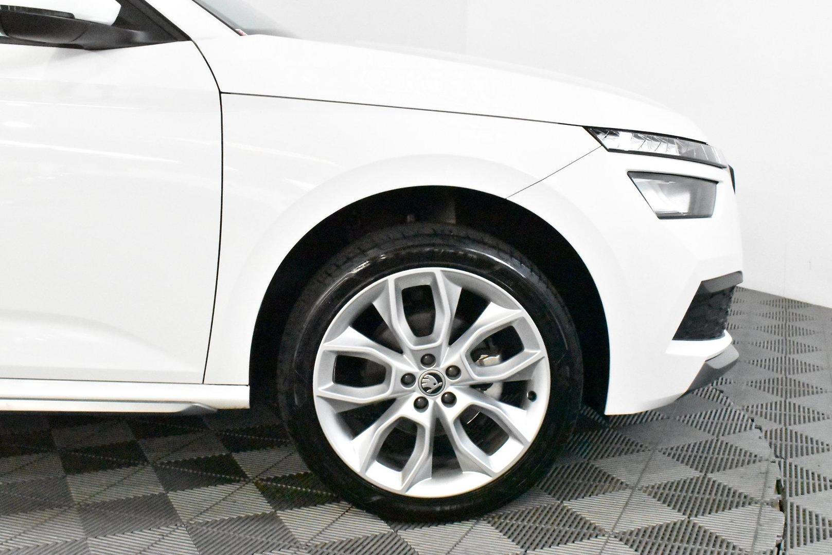 2022 SKODA Kamiq 85TSI Style — photo 17