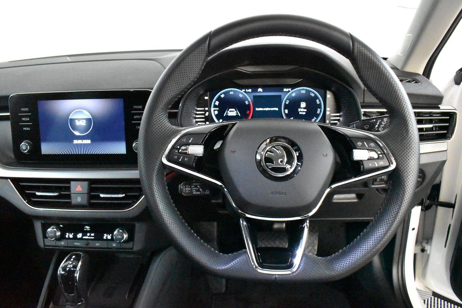 2022 SKODA Kamiq 85TSI Style — photo 5