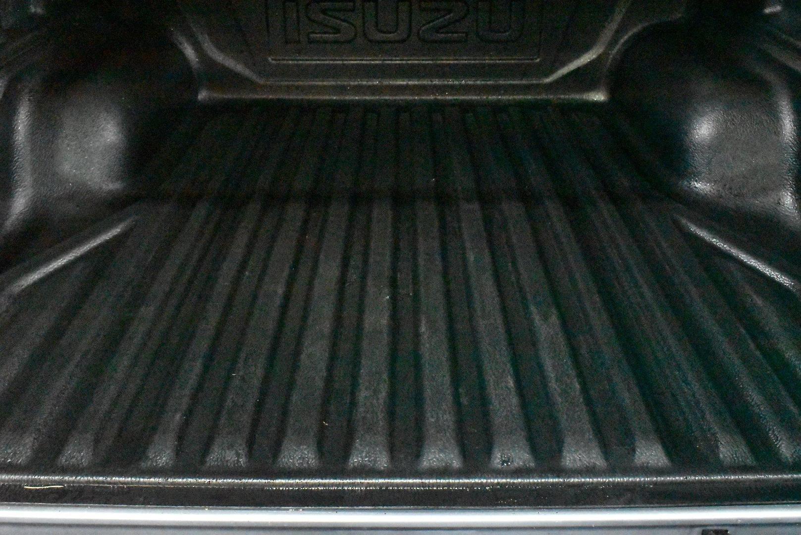 2023 Isuzu D-MAX XTERRAIN — photo 16