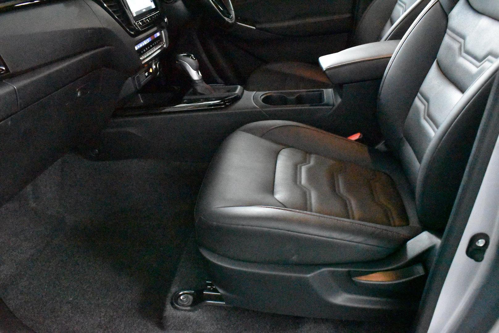 2023 Isuzu D-MAX XTERRAIN — photo 7