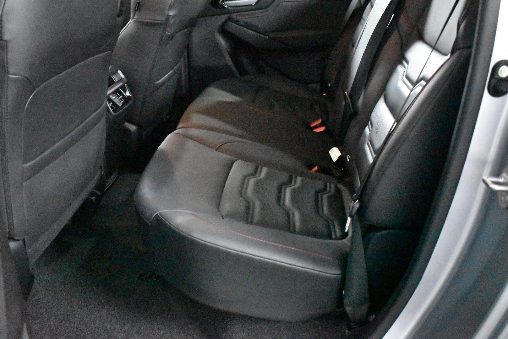 2023 Isuzu D-MAX XTERRAIN — photo 8