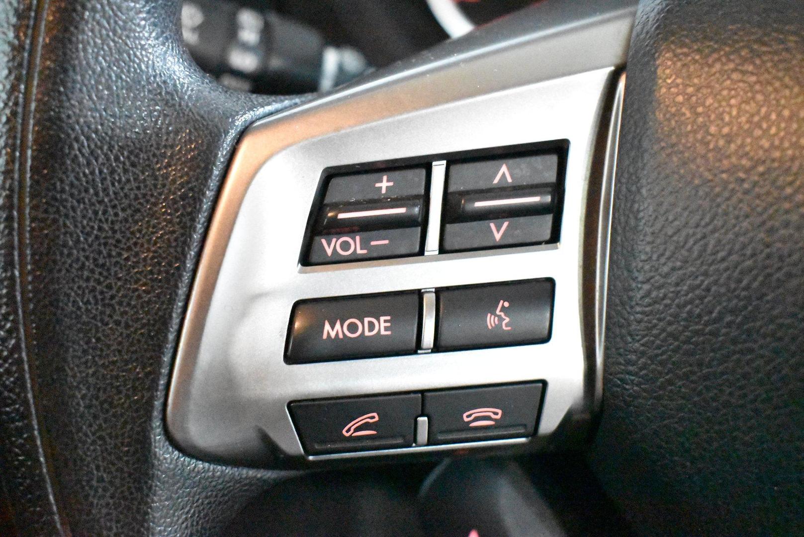 2014 Subaru Forester 25i — photo 21