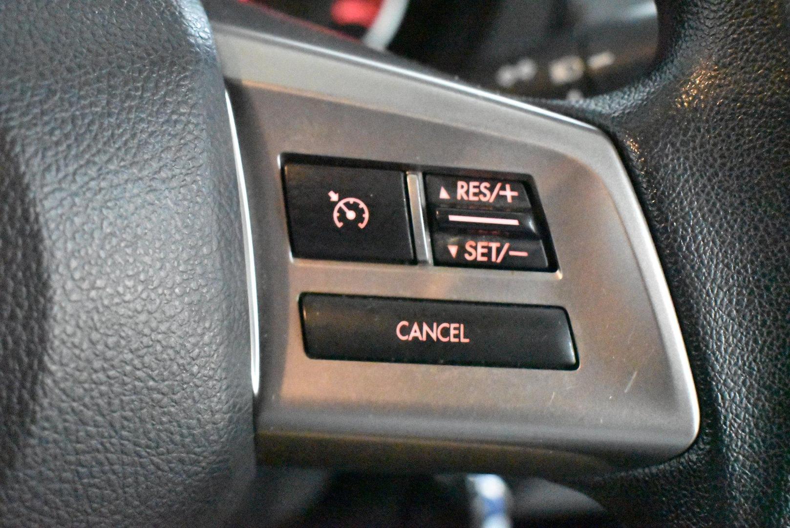2014 Subaru Forester 25i — photo 22