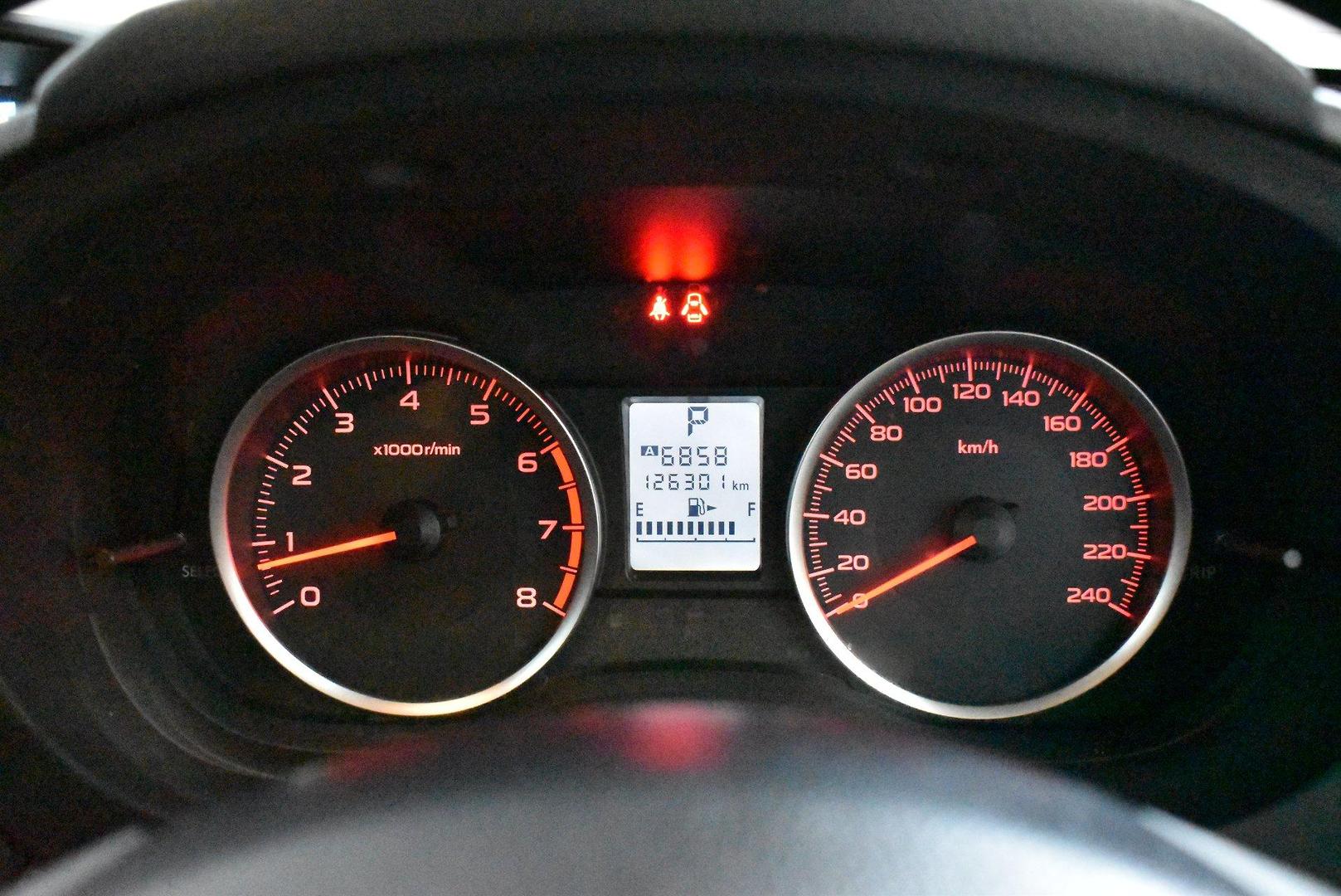 2014 Subaru Forester 25i — photo 23
