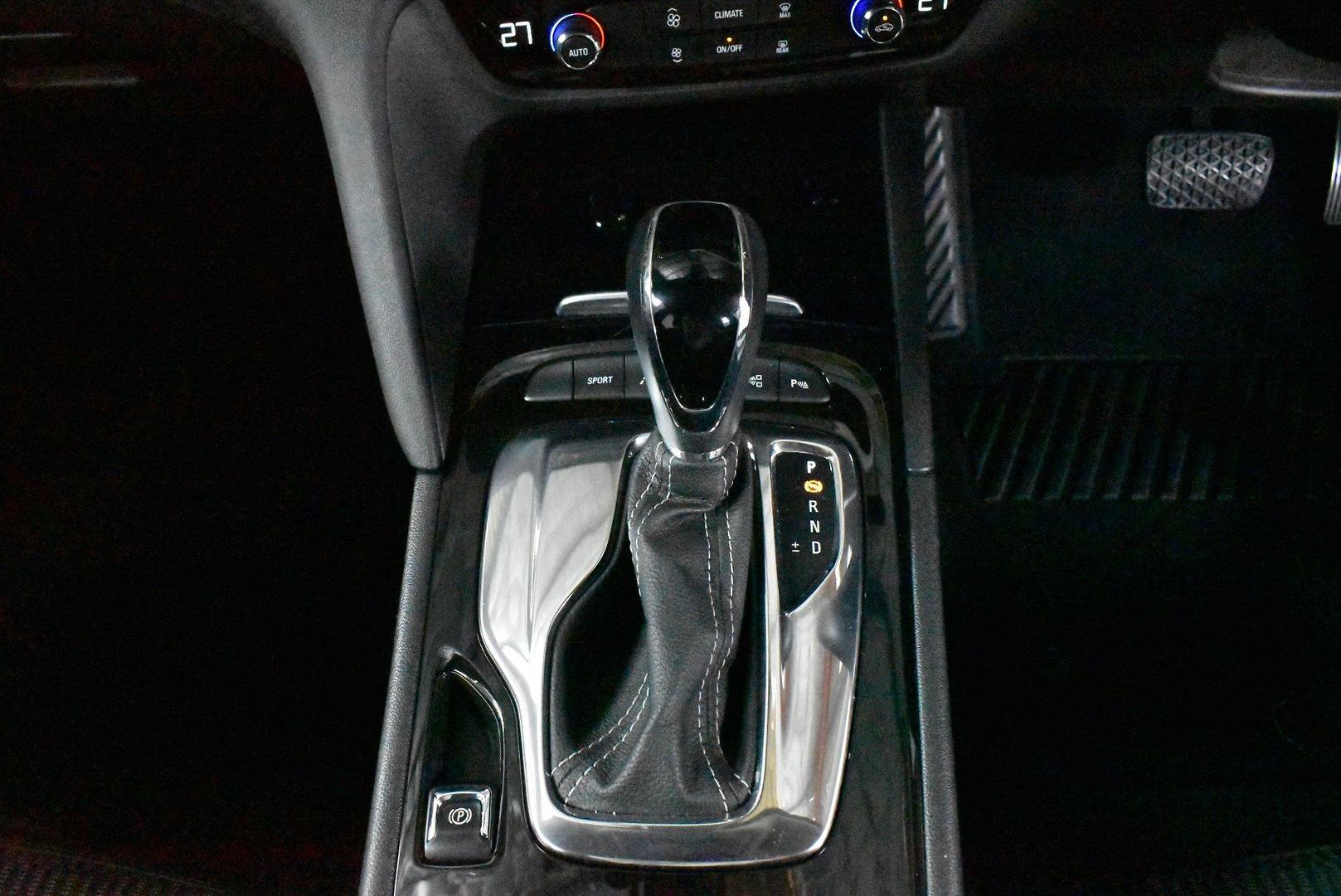 2018 Holden Commodore RS — photo 20