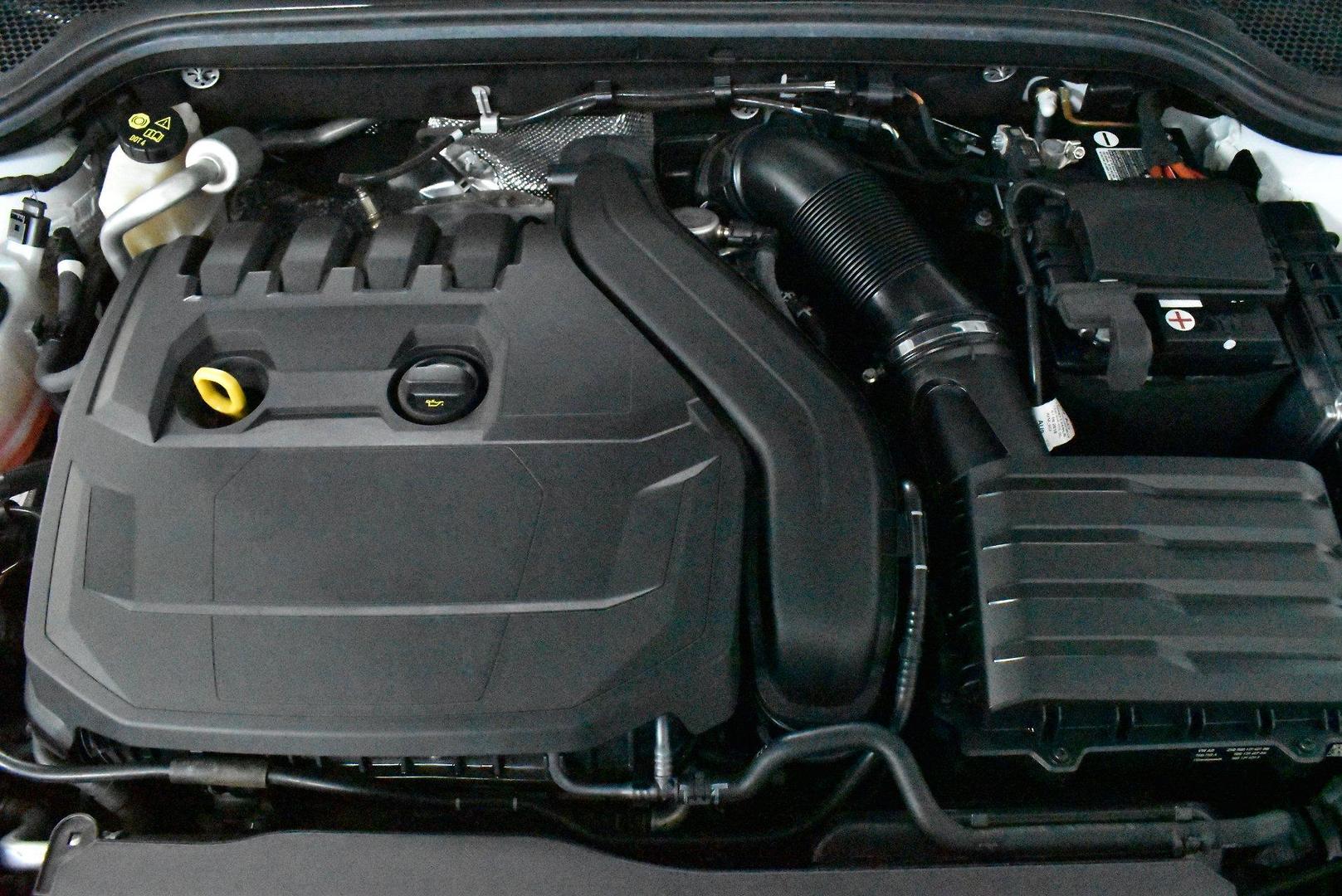 2022 SKODA Kamiq 110TSI Monte Carlo — photo 17