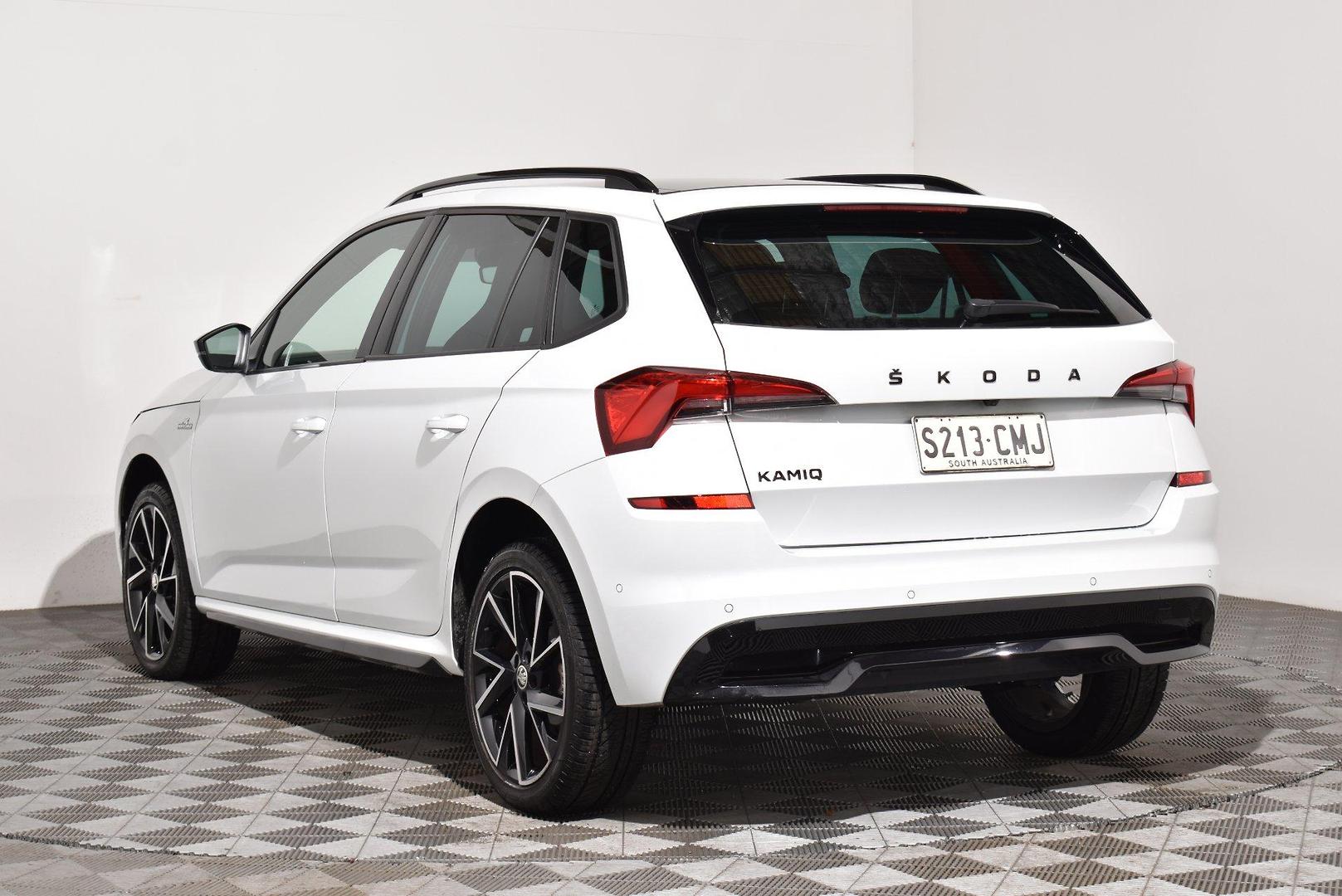 2022 SKODA Kamiq 110TSI Monte Carlo — photo 2