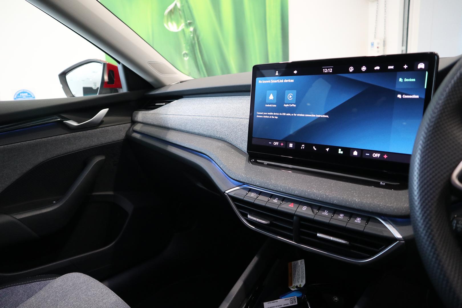 2025 SKODA Octavia 110TSI Select — photo 11