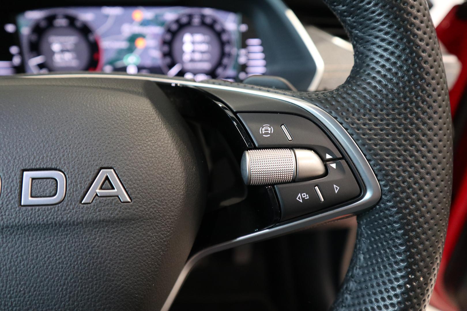 2025 SKODA Octavia 110TSI Select — photo 14