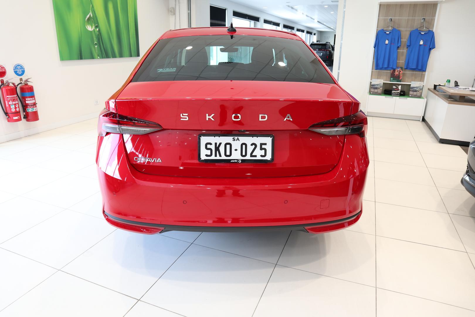 2025 SKODA Octavia 110TSI Select — photo 6