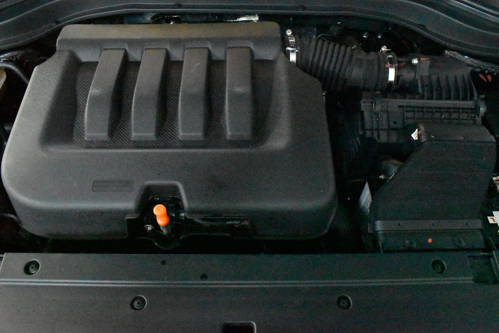 2024 Mahindra XUV700 AX7L Black Edition — photo 17