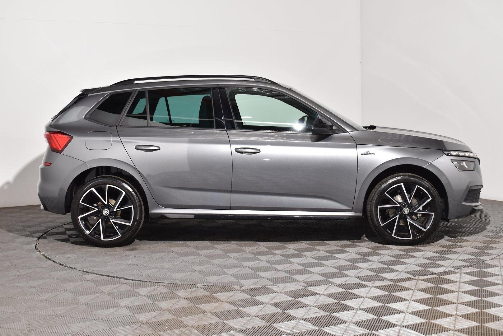 2022 SKODA Kamiq 110TSI Monte Carlo — photo 10