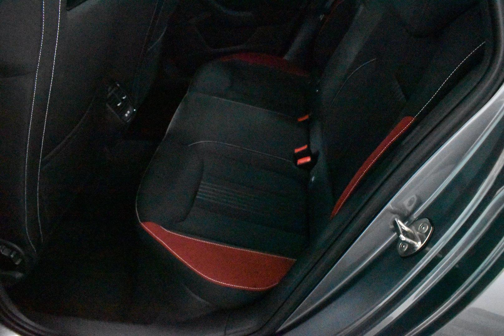2022 SKODA Kamiq 110TSI Monte Carlo — photo 8