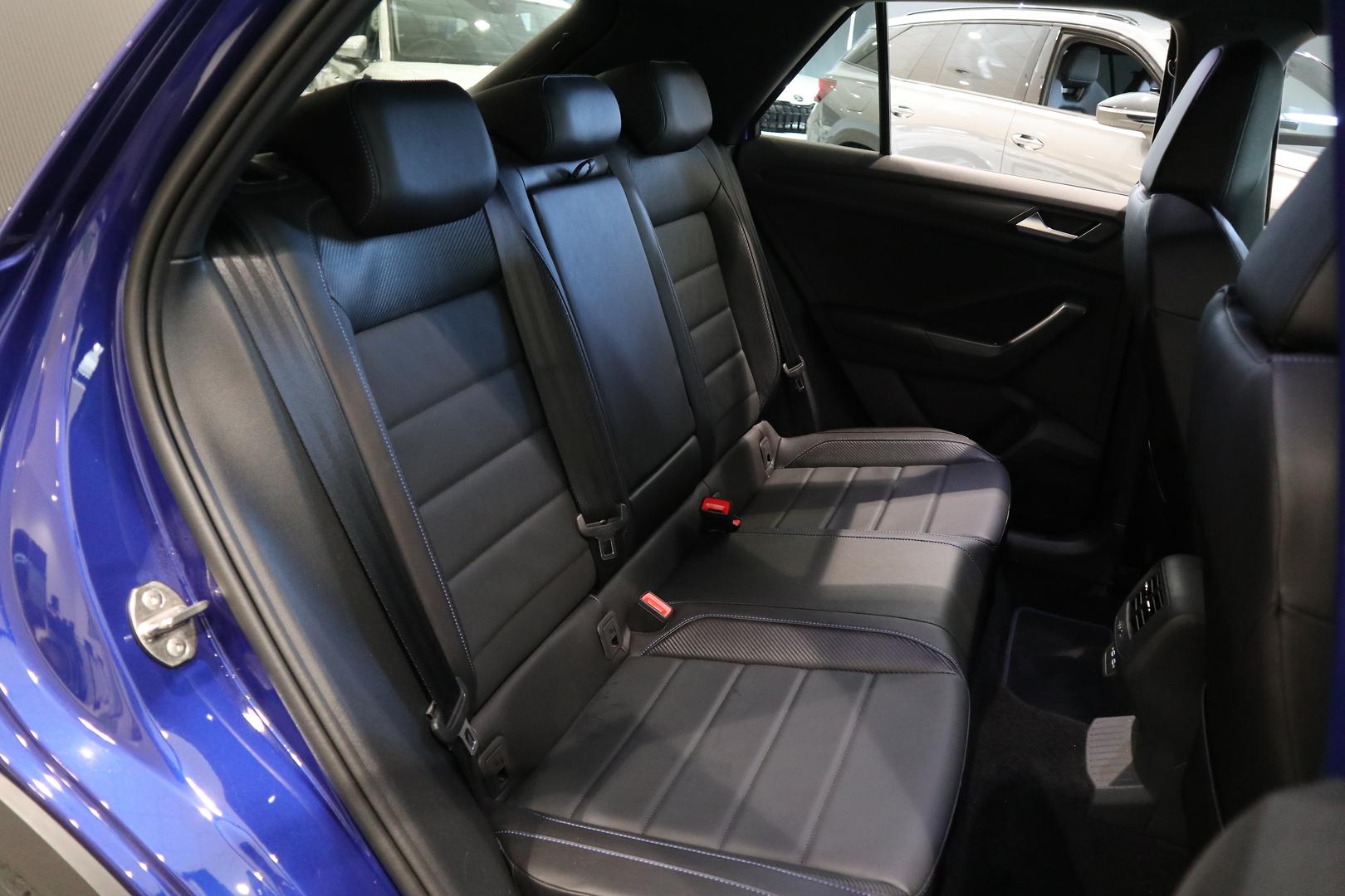 2023 Volkswagen T-Roc R — photo 16