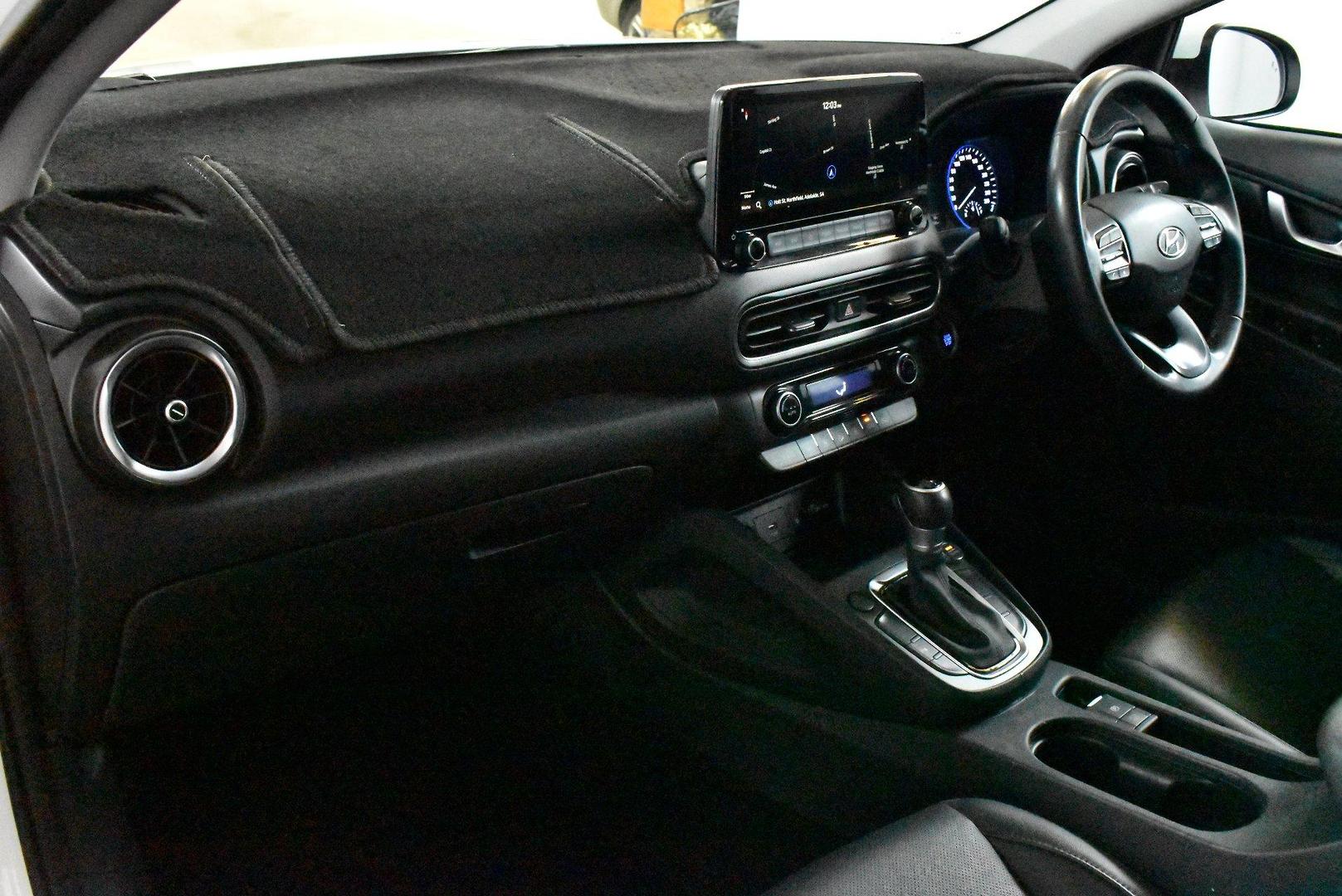 2022 Hyundai Kona Elite — photo 6 of 27