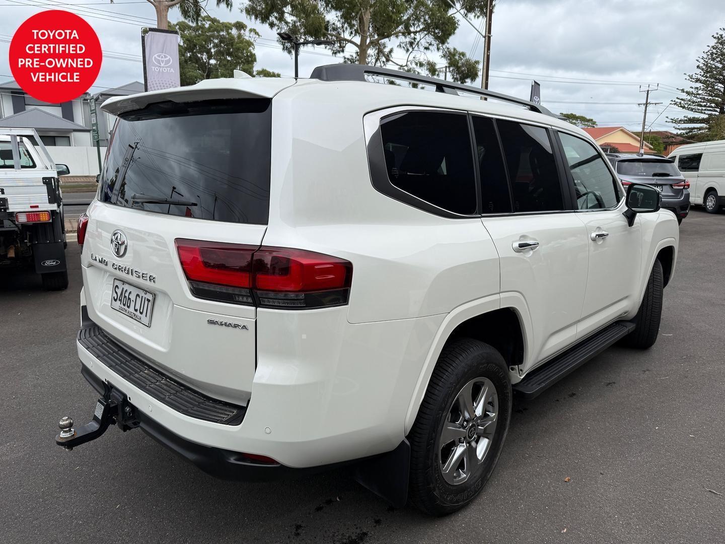 2023 Toyota Landcruiser Sahara — photo 4