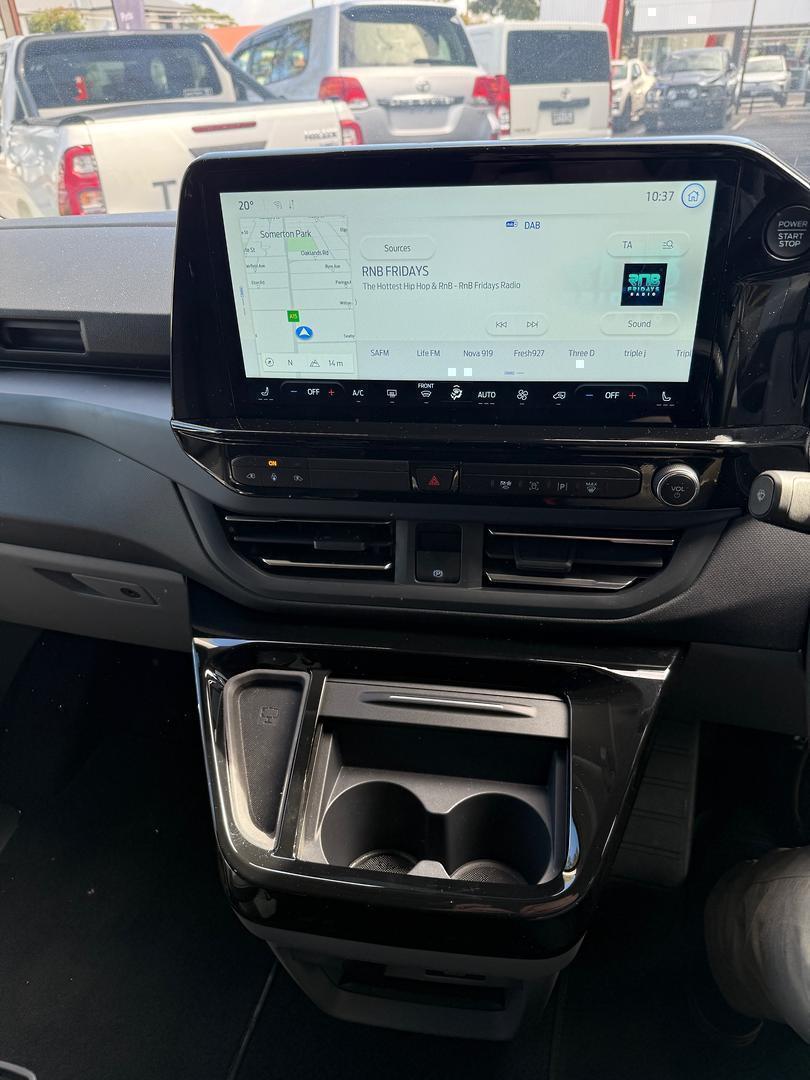 2024 Ford Tourneo Active — photo 11
