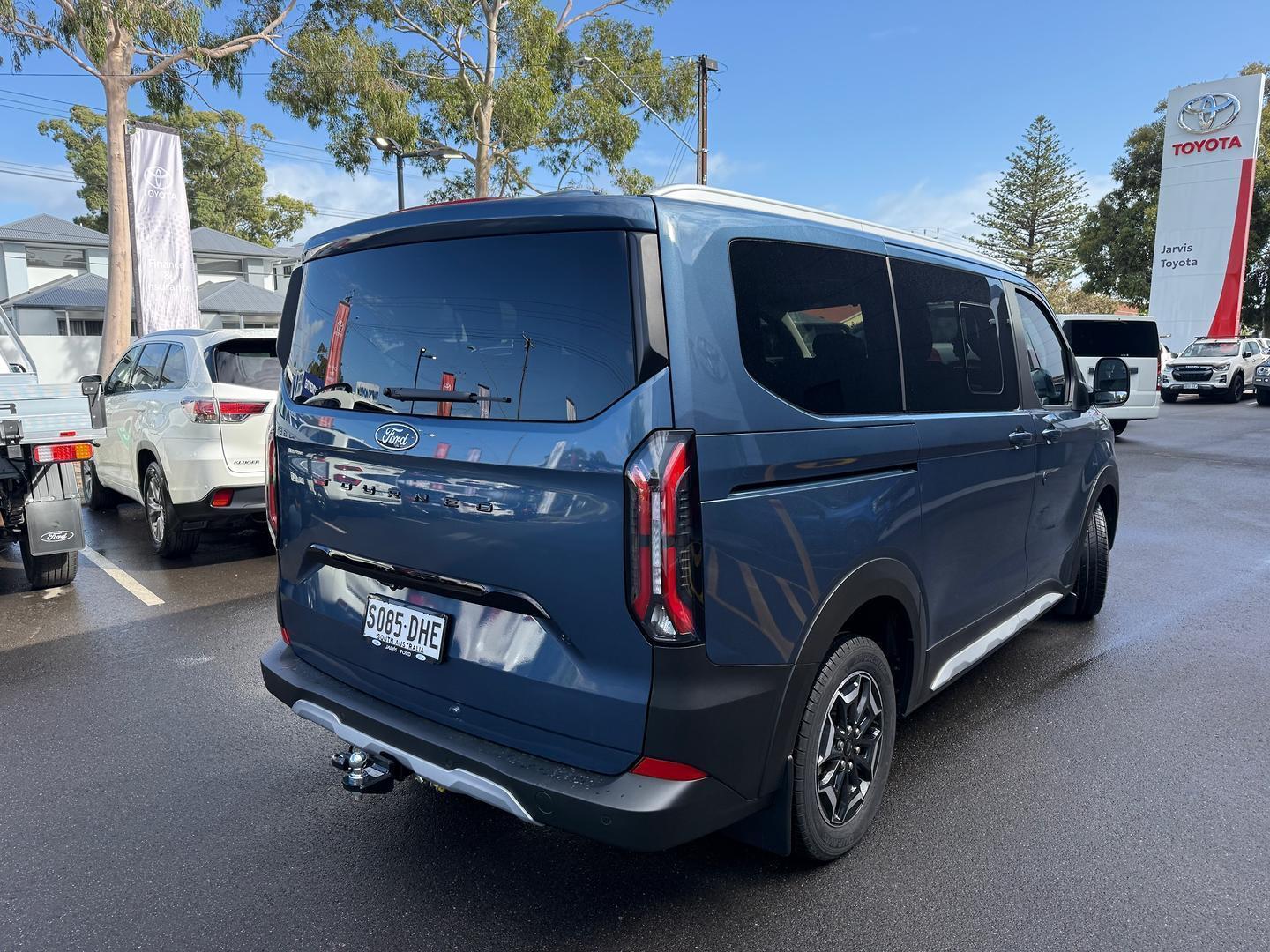 2024 Ford Tourneo Active — photo 4