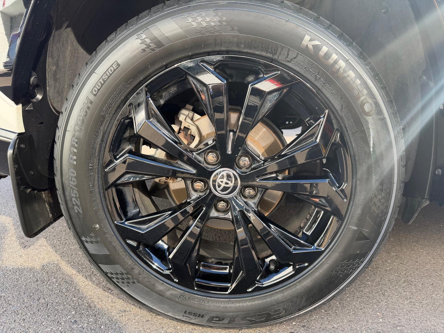 2022 Toyota RAV4 XSE — photo 8