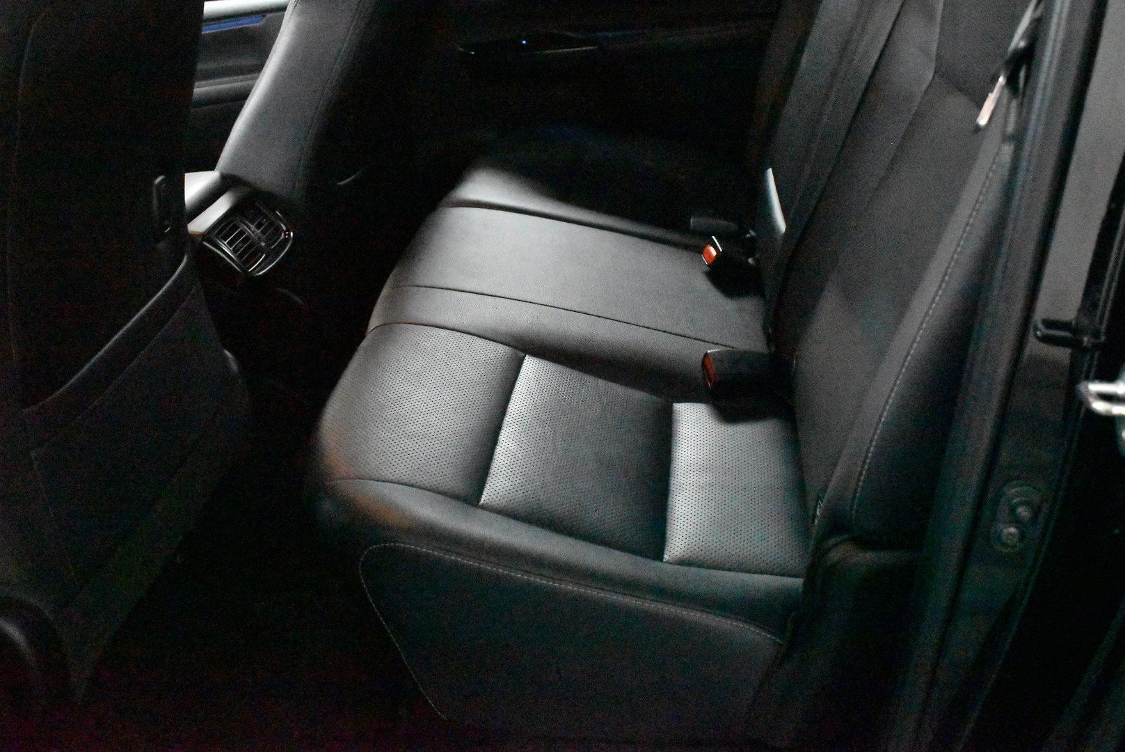2022 Toyota Hilux Rugged X — photo 8