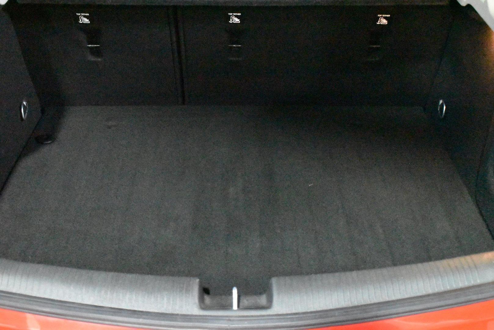 2018 Holden Astra R — photo 15