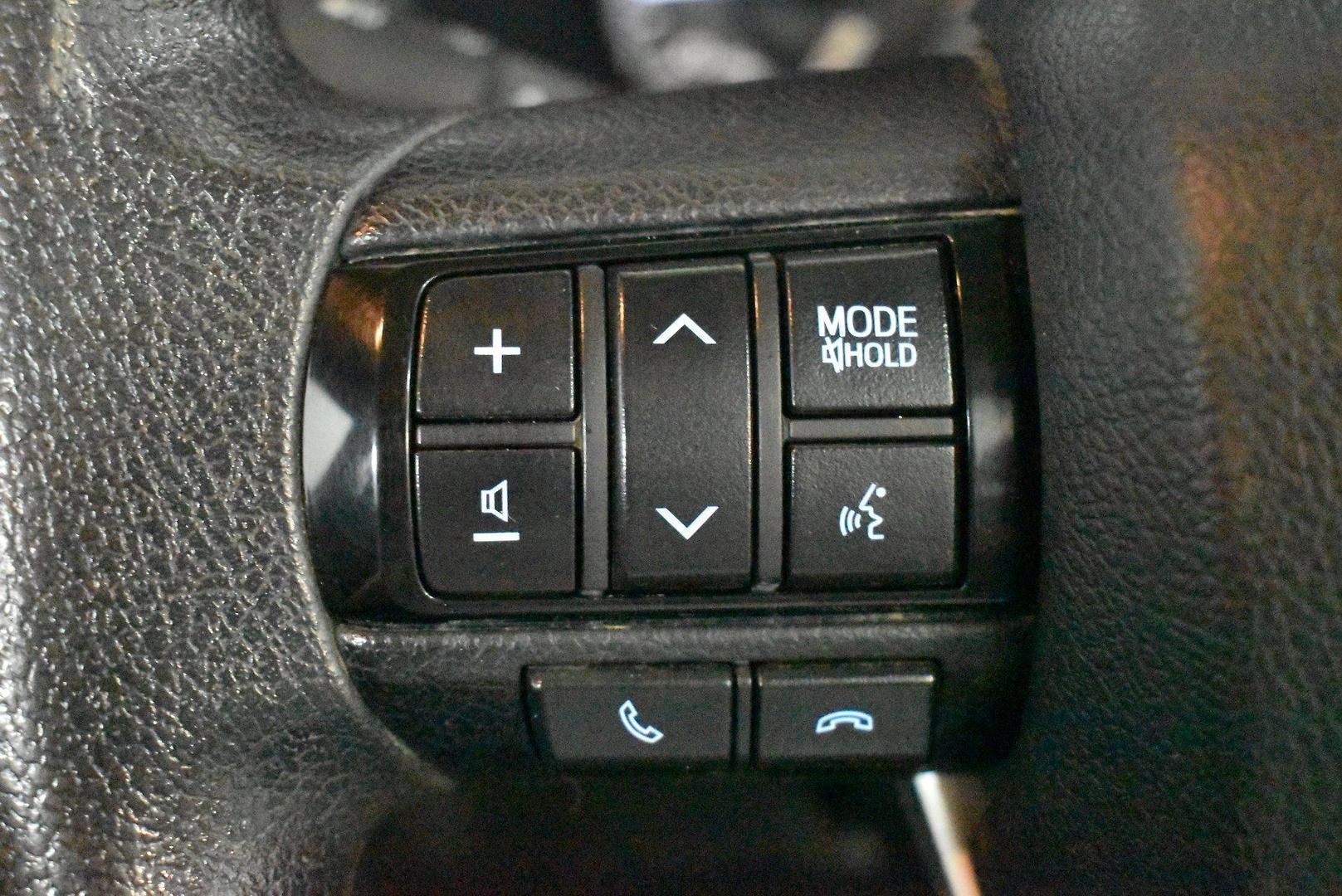 2020 Toyota Hilux Workmate — photo 19