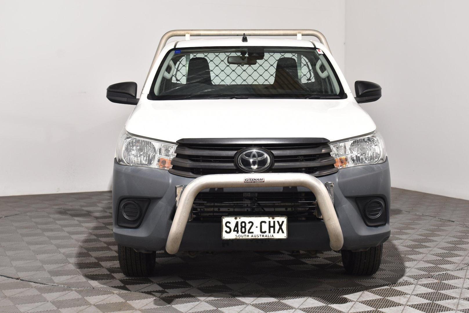 2020 Toyota Hilux Workmate — photo 3