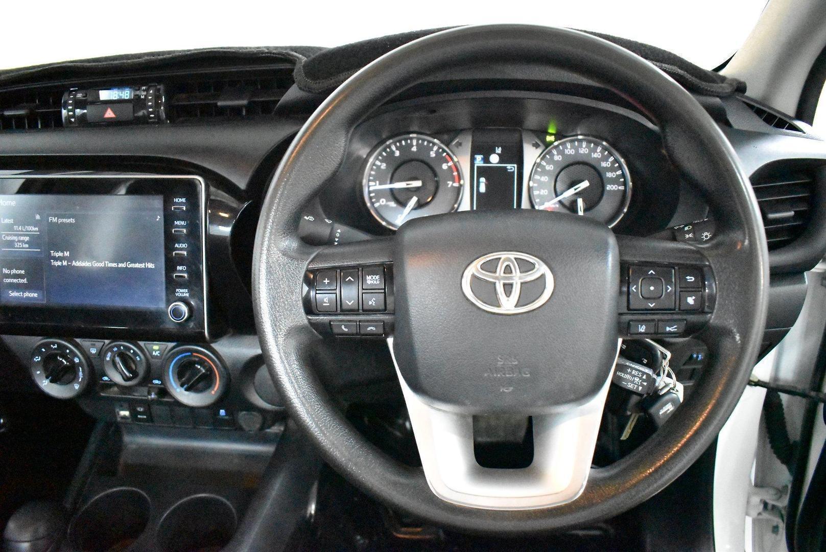 2020 Toyota Hilux Workmate — photo 5